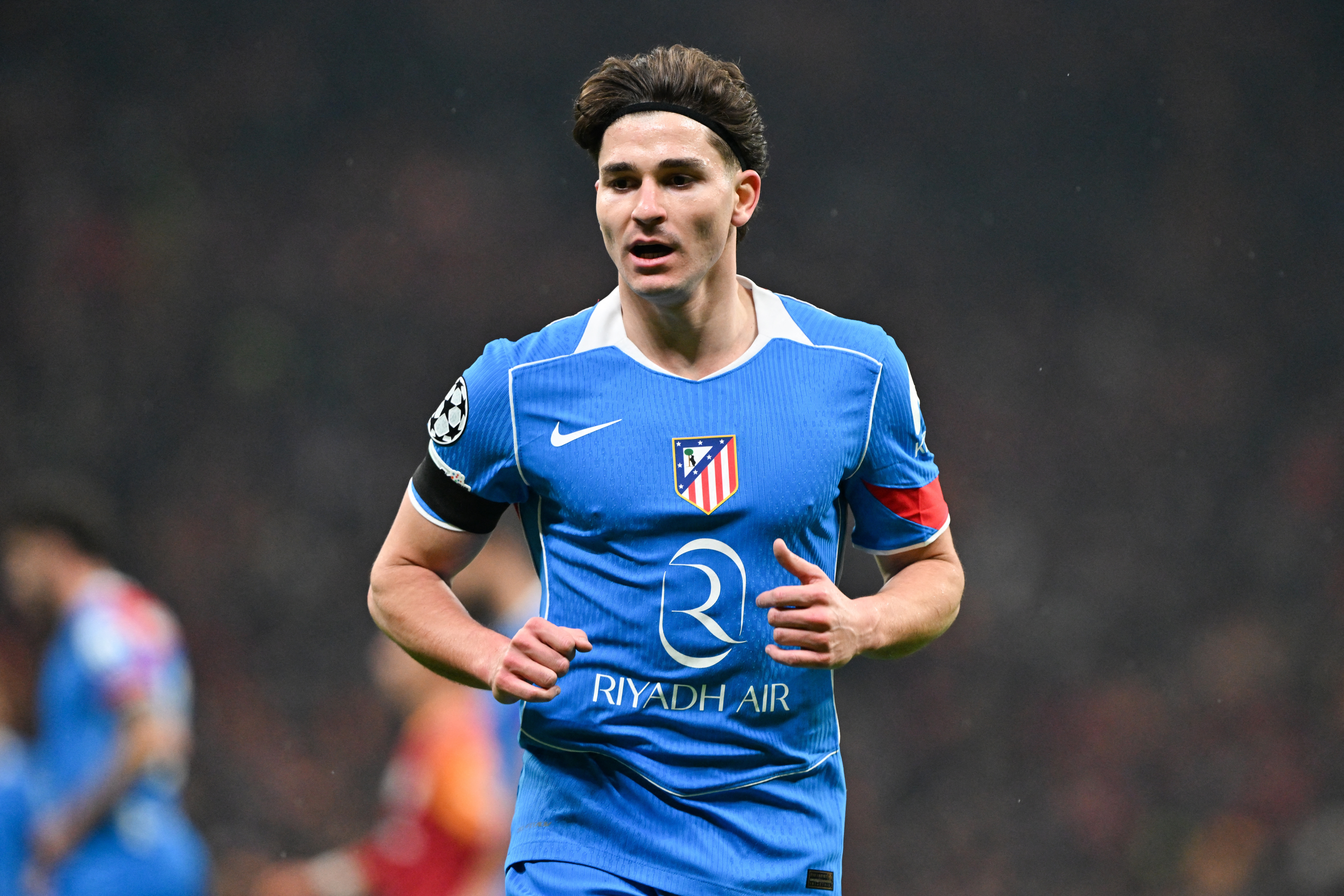 开云全站app下载-马卡报：小蜘蛛赛前身体不适伴有呕吐症状，因此战贝蒂斯无缘首发